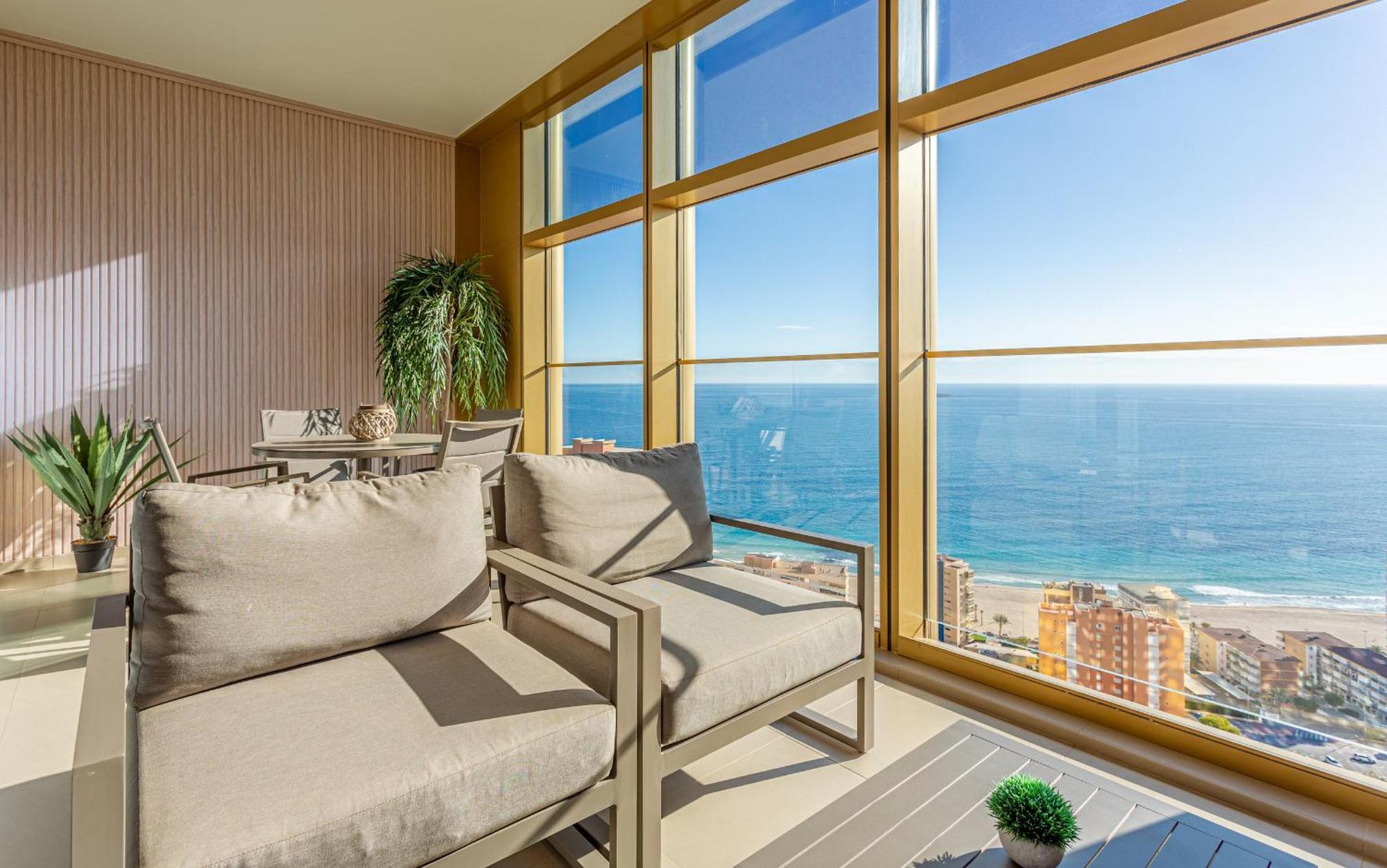 Intempo Residence By Leo Apartments Benidorm Ngoại thất bức ảnh