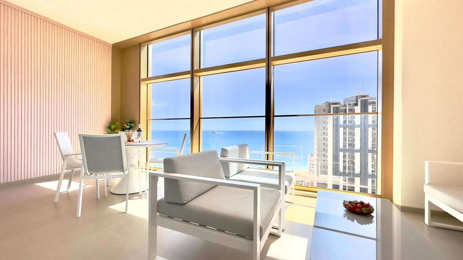 Intempo Residence By Leo Apartments Benidorm Ngoại thất bức ảnh