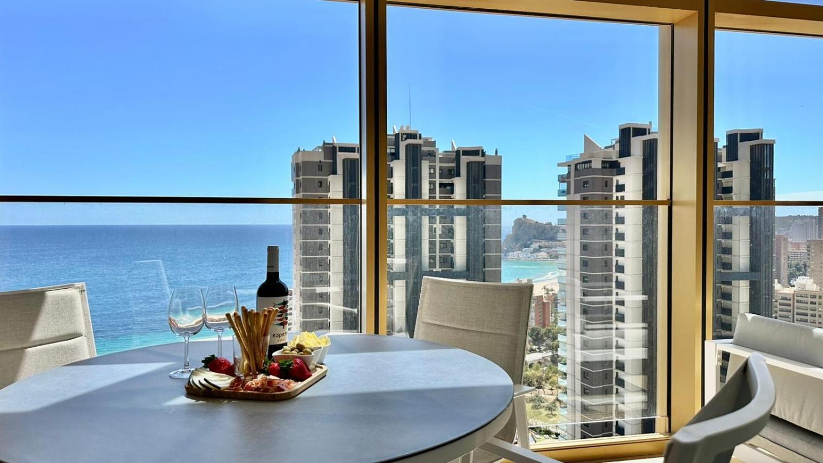 Intempo Residence By Leo Apartments Benidorm Ngoại thất bức ảnh
